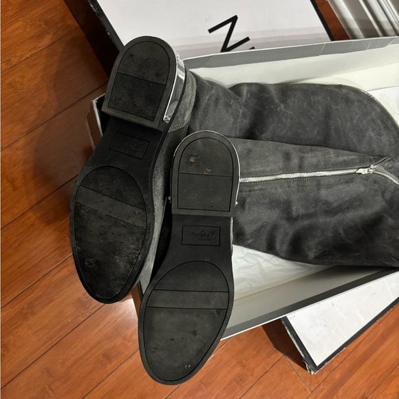 Fergie Navaro Monument Over the knee suede boots - Picture 7 of 8